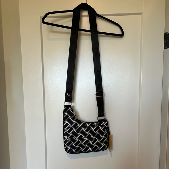 DVF for Target Vintage Weave Neutral Utility Crossbody Bag NEW! - Picture 6 of 7